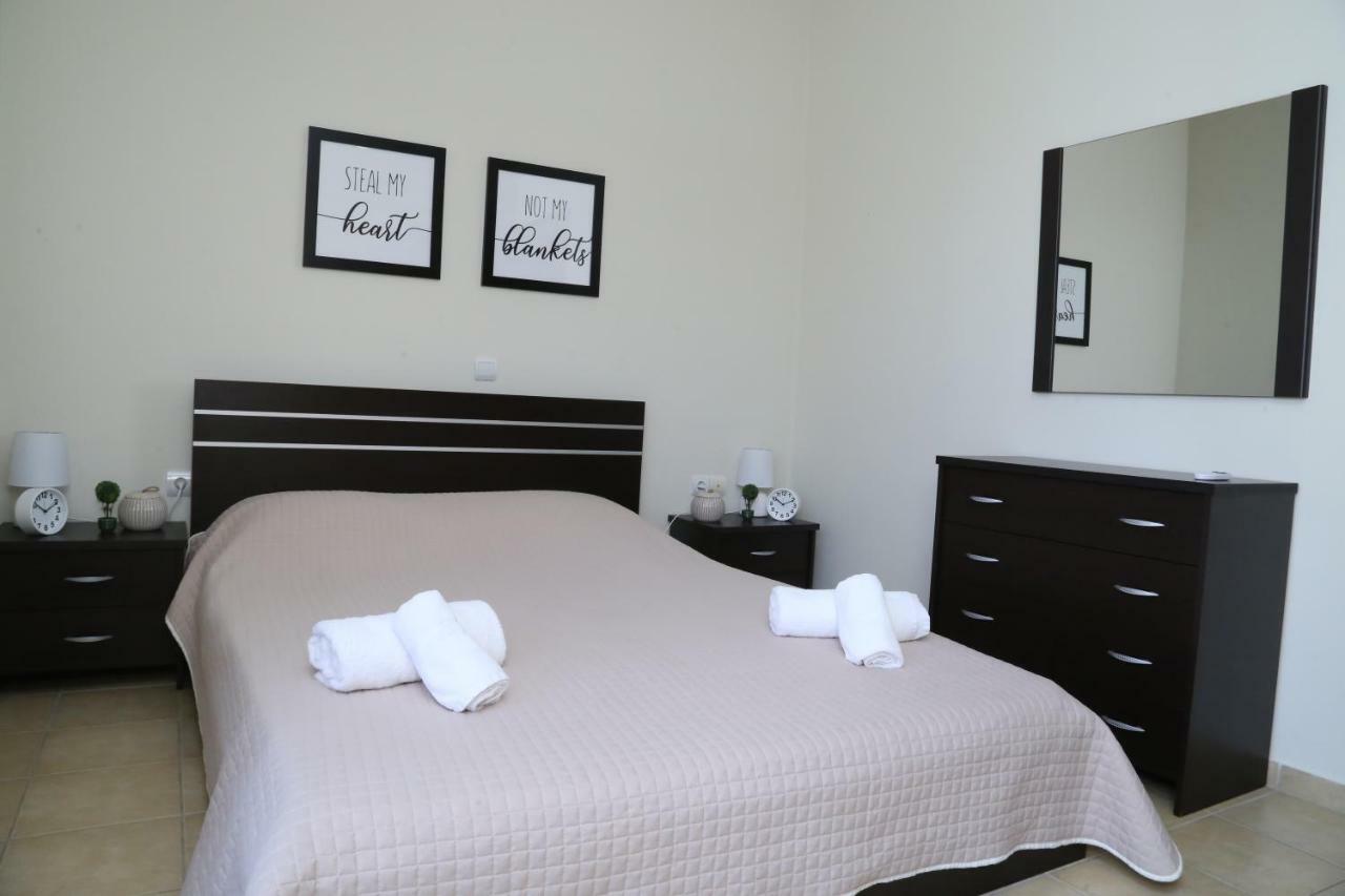 Angel Luxury Apartments 케라모티 외부 사진